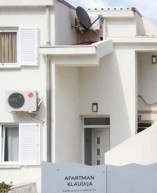 Apartments By The Sea Baška, Krk - 25942 Baška