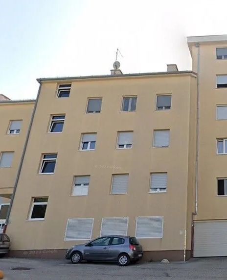 Apartments With WiFi Split - 25945