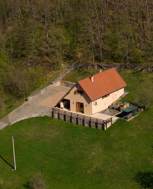 Secluded House With A Parking Space Korenica, Plitvice - 25959 Korenica