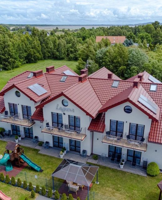Villa Laguna Rowy