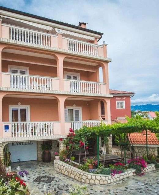 Apartments Kastell Lopar