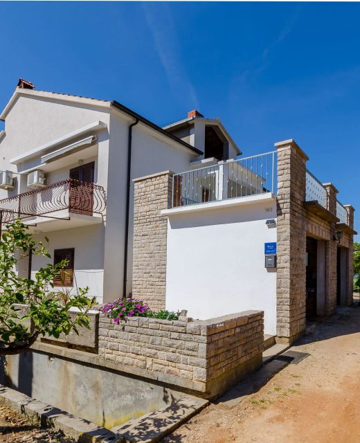 Apartments Lida Jelsa