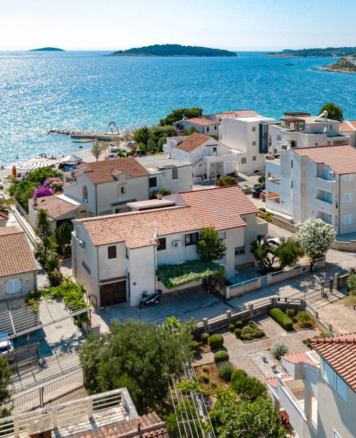 Apartments By The Sea Rogoznica - 25832
