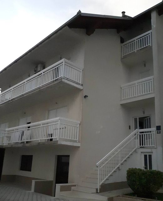 Apartments With Parking Space Kaštel Lukšić, Kaštela - 25989 Kaštel Lukšić