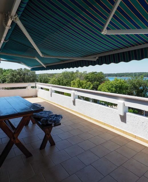 Apartments By The Sea Punat, Krk - 26017 Punat