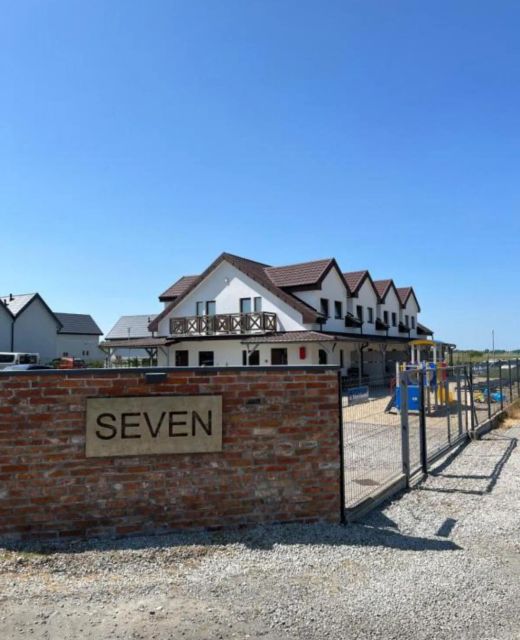 Domki Apartamentowe Seven Sarbinowo