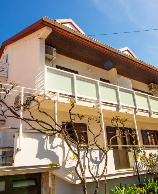 Apartment Mario Baska