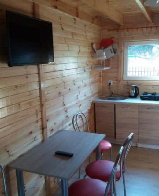 Domki i Pokoje Pod Palmami Okuninka