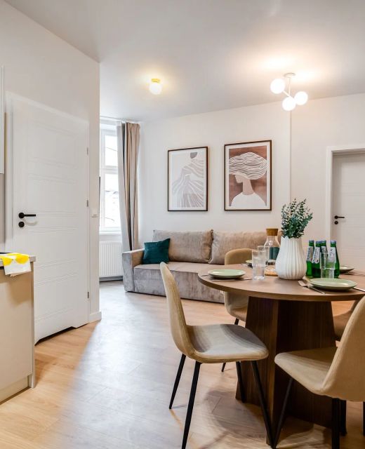 Elegancki Apartament z miejscem do Pracy obok MTP Poznań