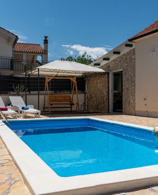 House Mirakul near Krka Private Pool Skradin