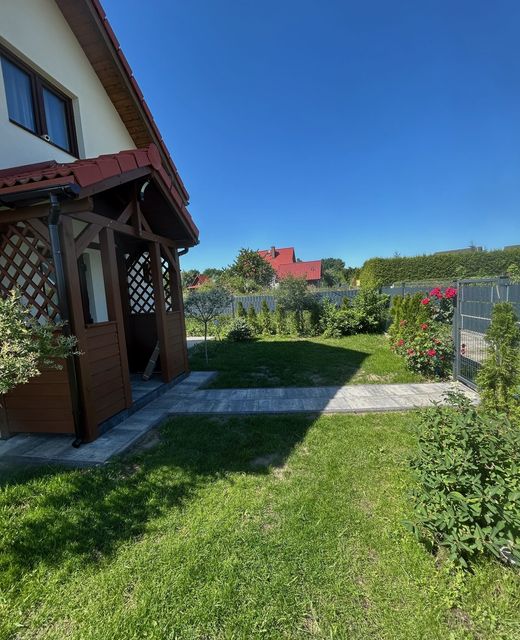 Domek przy łące Stegna