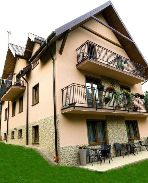 Willa Alina - Pokoje i Apartamenty Międzygórze