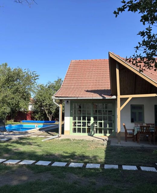 Zöld Ablakos Ház Poroszló