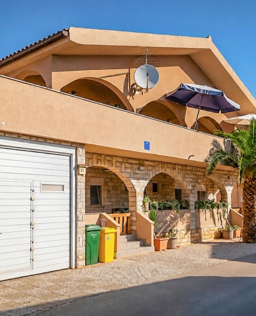 Apartman Vir - CDY518