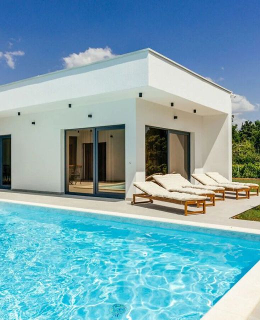 Villa Aura with heated pool Donji Proložac