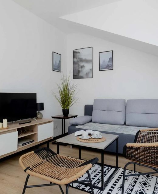 Nowoczesny Apartament | Umeblowany Balkon