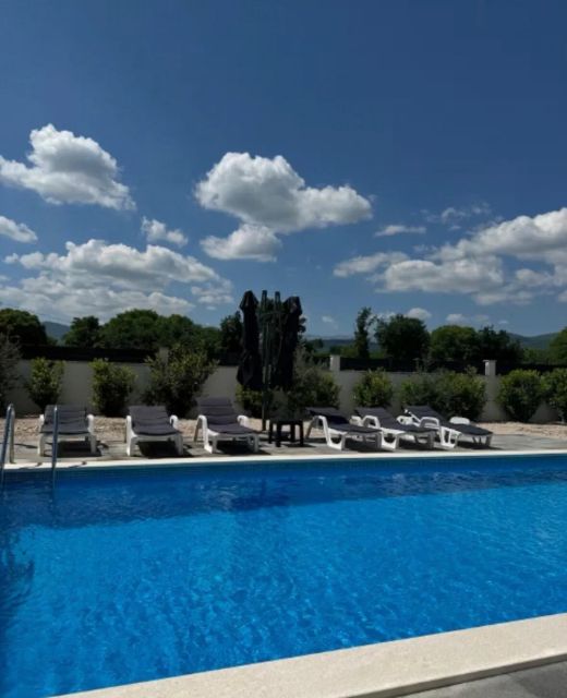 Villa Serenity with heated pool Donji Proložac