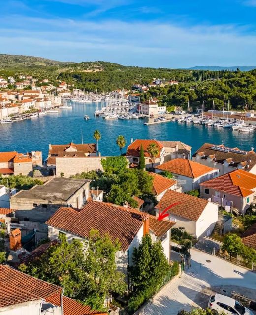 Apartments By The Sea Milna, Brač - 27445 Milna