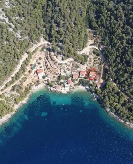 Seaside Secluded Apartments Cove Rapak, Hvar - 27485 Rapak