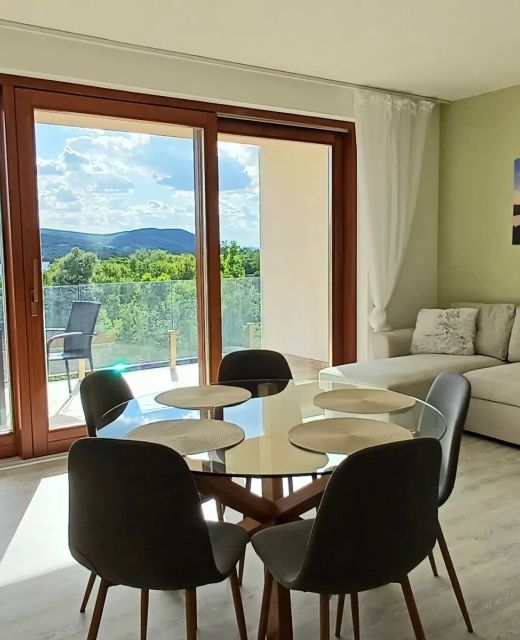 Akvamarin Apartmanház Zebegény