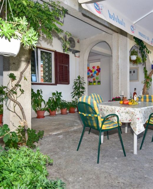 Apartments By The Sea Tučepi, Makarska - 24295 Tučepi