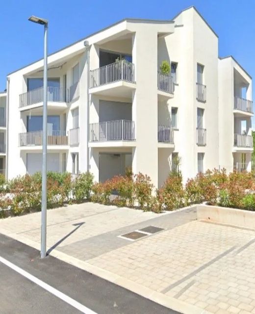 Apartments With Parking Space Zambratija, Umag - 27474 Zambratija