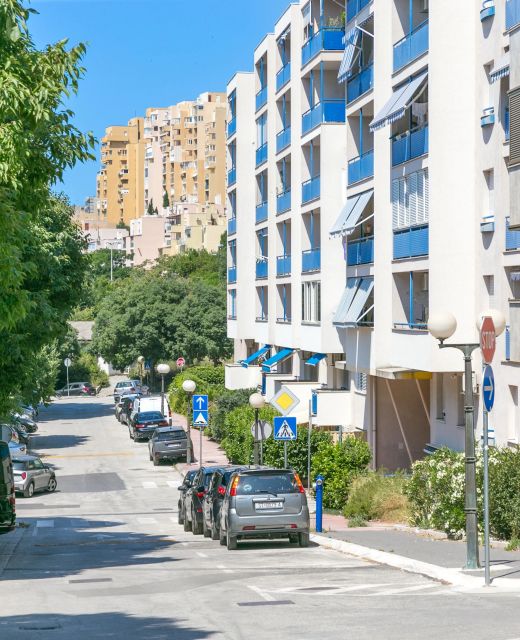 Apartments With WiFi Split - 27493