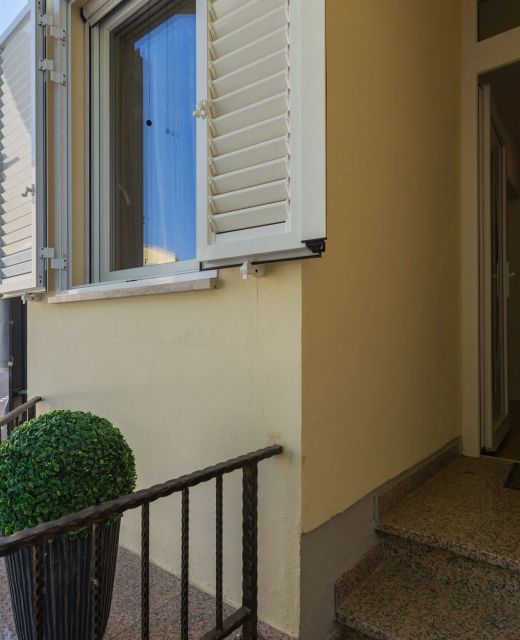 Apartments By The Sea Poreč - 27669