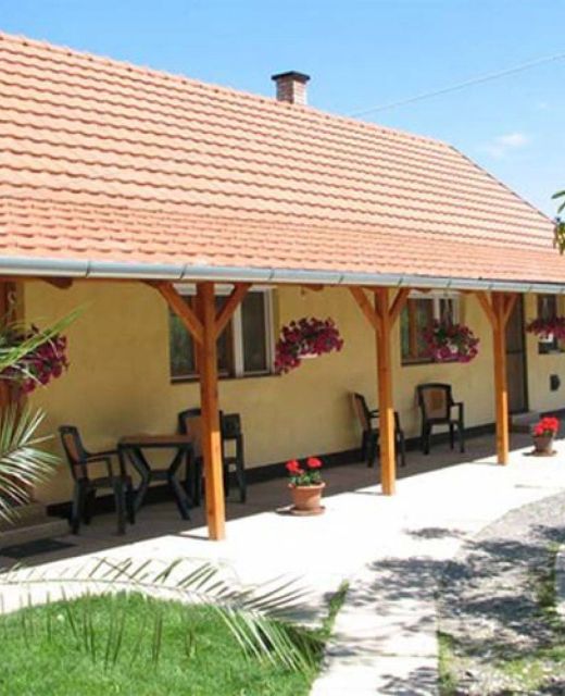Sárga Vendégház Hajdúszoboszló