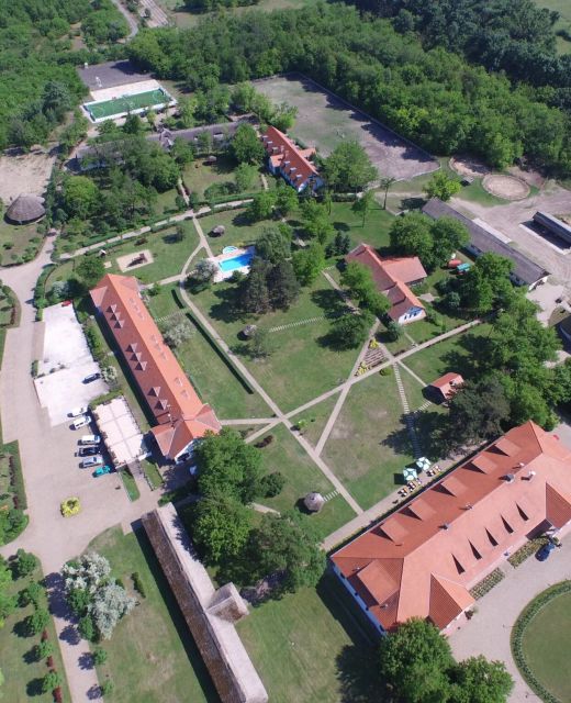 Sarlóspuszta Club Hotel Tatárszentgyörgy