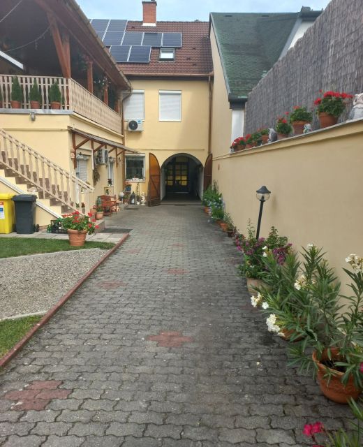 Amulett Apartmanház Eger
