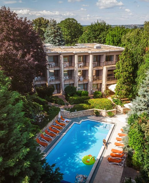 Hotel Villa Pax Balatonalmádi
