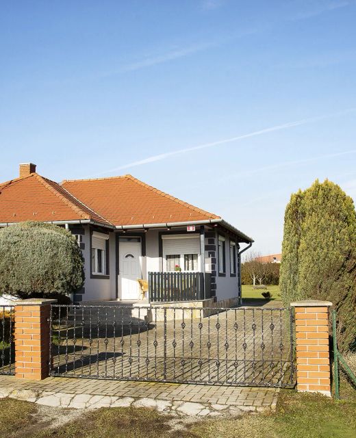 Napsugár Apartman Lenti