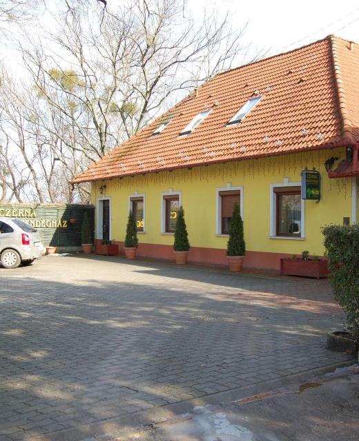 Czérna Vendégház Tata