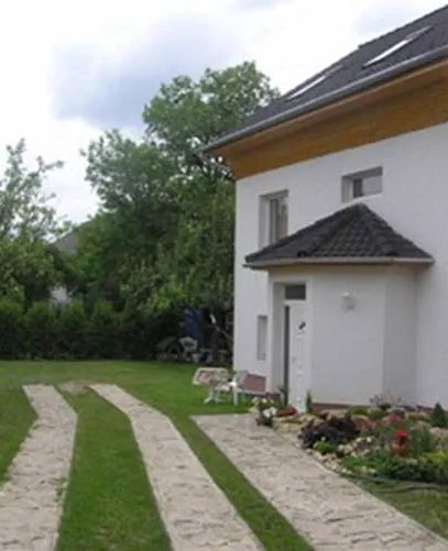 Újsziget Vendégház Sárvár