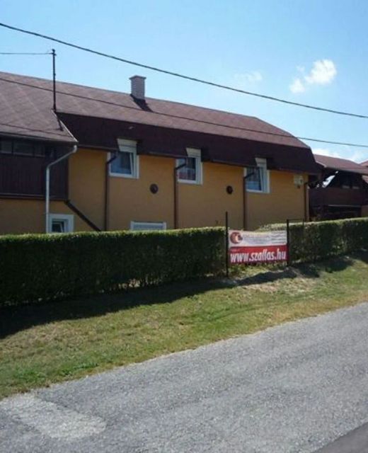 Karos Centrál Apartmanház Zalakaros