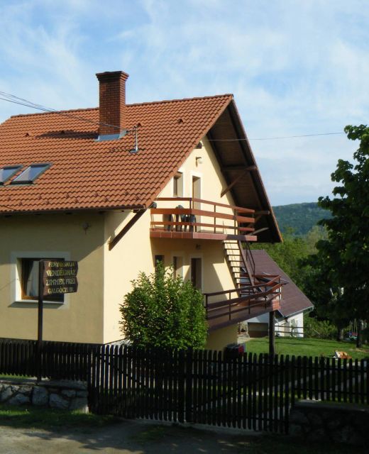 Fenyvesalja Vendégház Orfű
