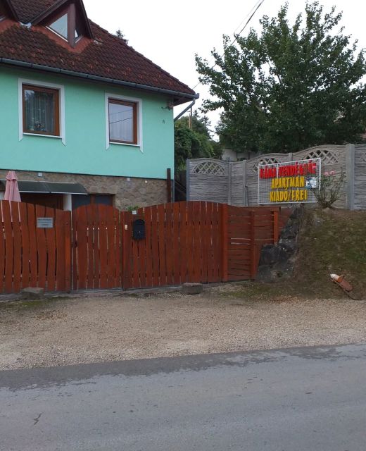 Káma Vendégház Tamási