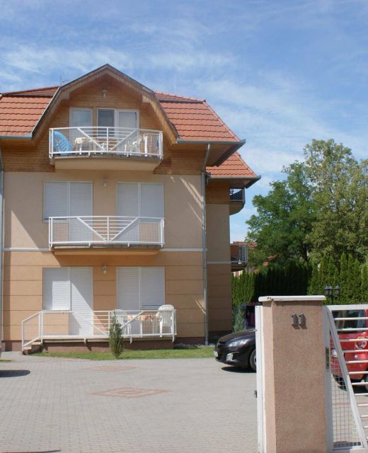 Árnyas Apartmanház Balatonlelle