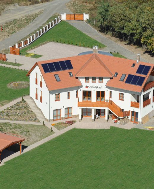 Málnáskert Vendégház Kóspallag