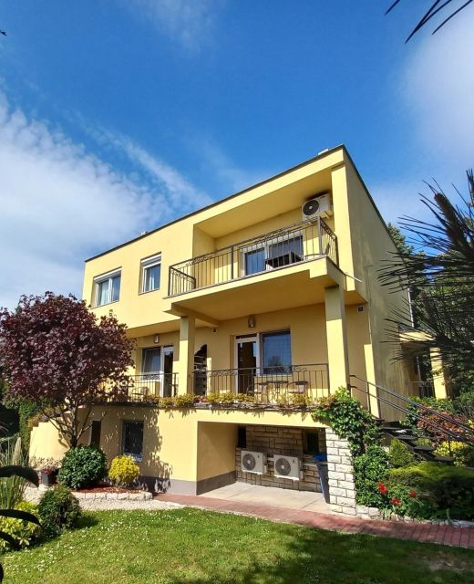 Almádi Szállás Balatonalmádi