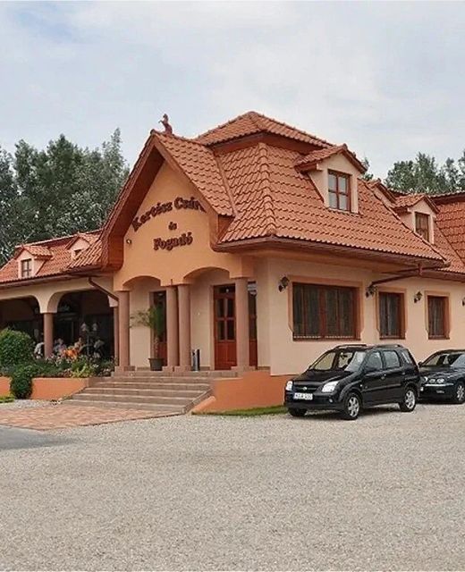 Kertész Csárda és Fogadó*** Székesfehérvár