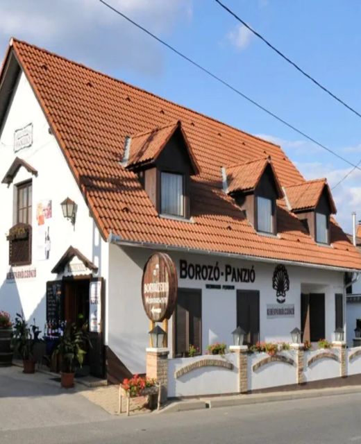 Hétfogás Fogadó Villány