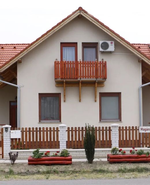 Csipkeház Apartman Cserkeszőlő