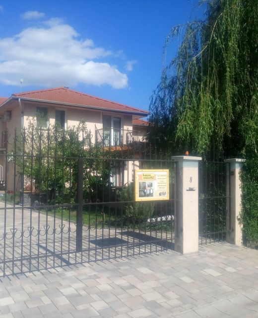 Keresztes Apartmanház Balatonlelle