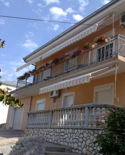 Apartmani i Sobe Bionda Senj