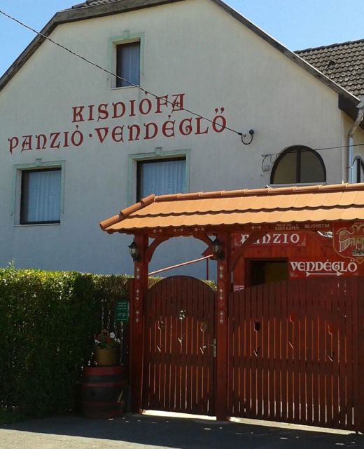 Kisdiófa Panzió és Vendéglő Vajdácska