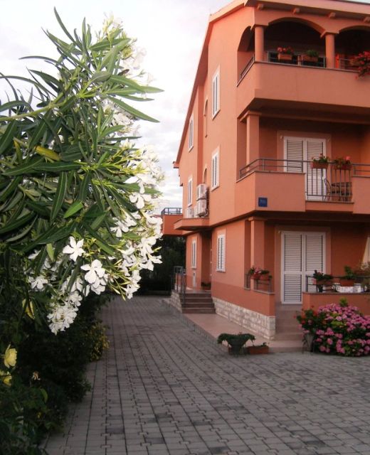 Apartmani Juran Sukošan
