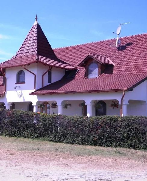 Mustang Ranch Üdülőháztelep Kiskunmajsa