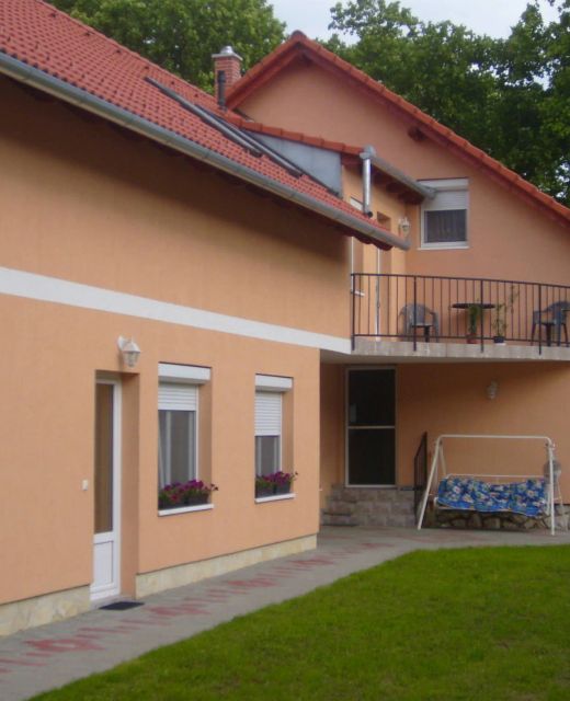 Zora Apartman Harkány
